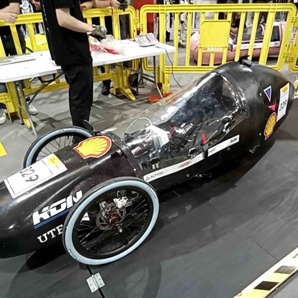 Vehicle photo