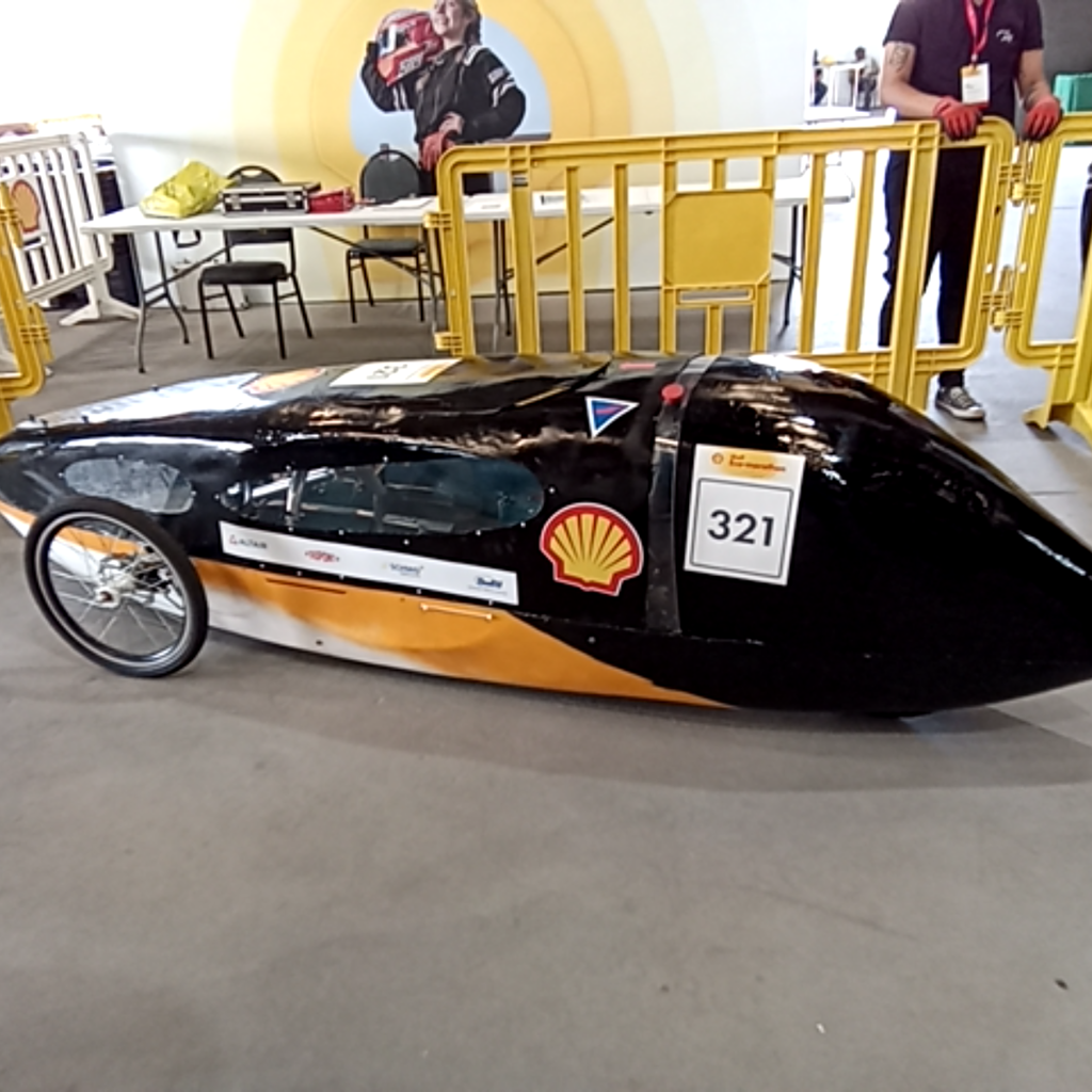 Vehicle photo