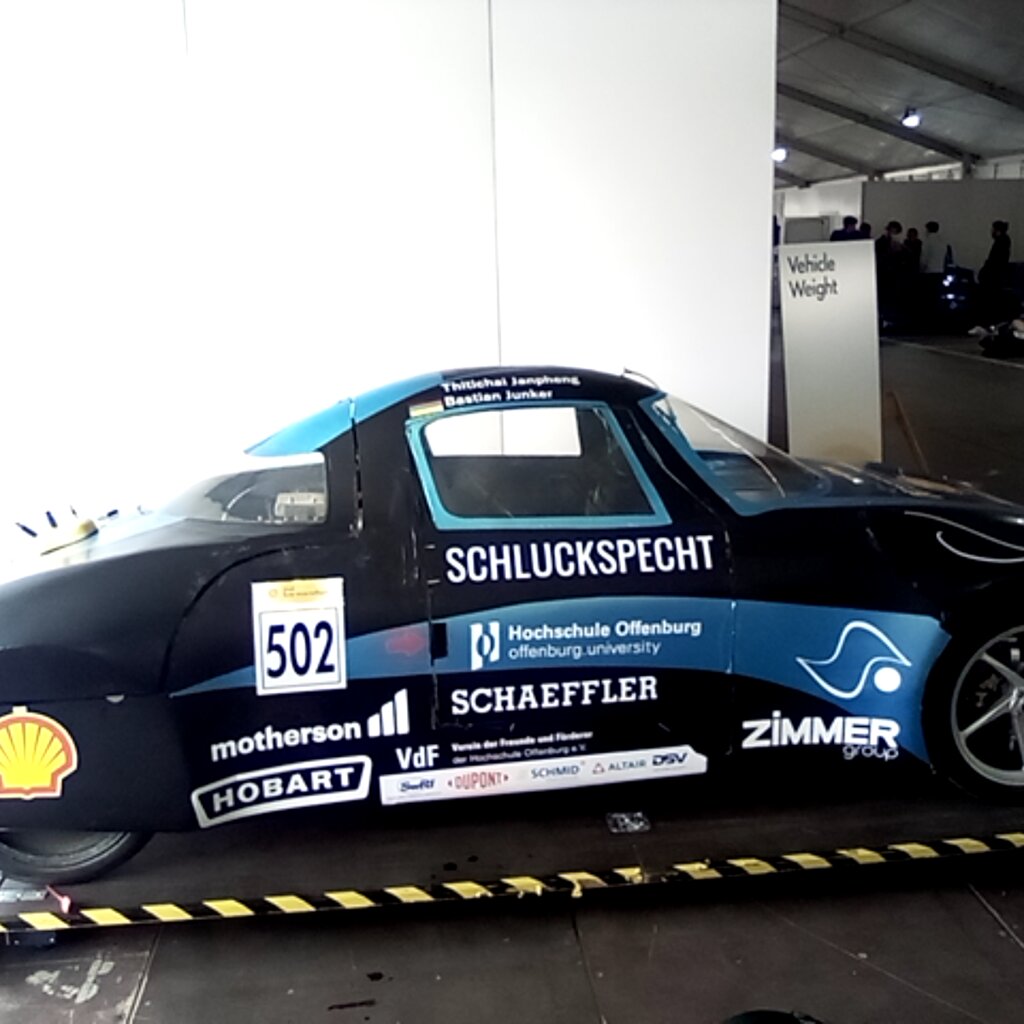Vehicle photo