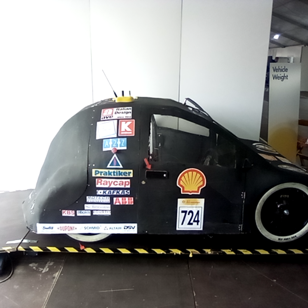 Vehicle photo