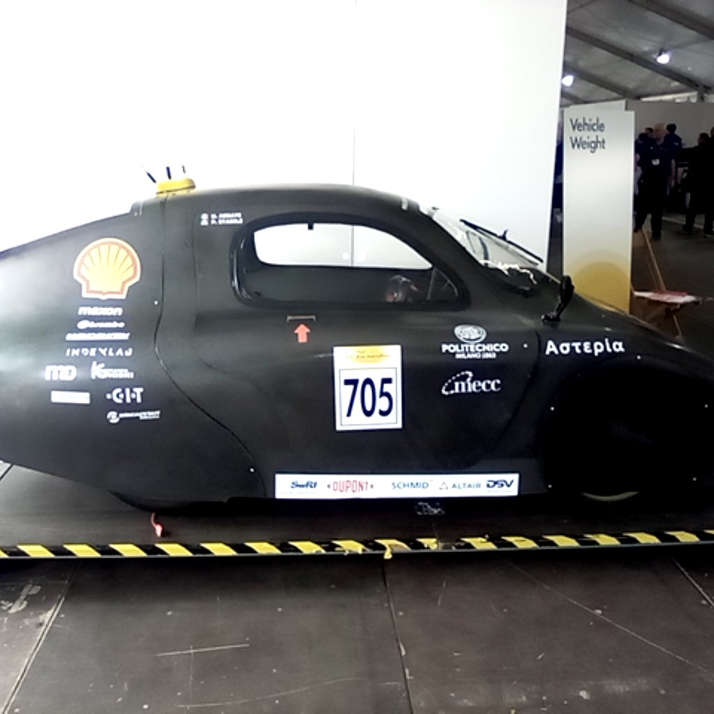 Vehicle photo