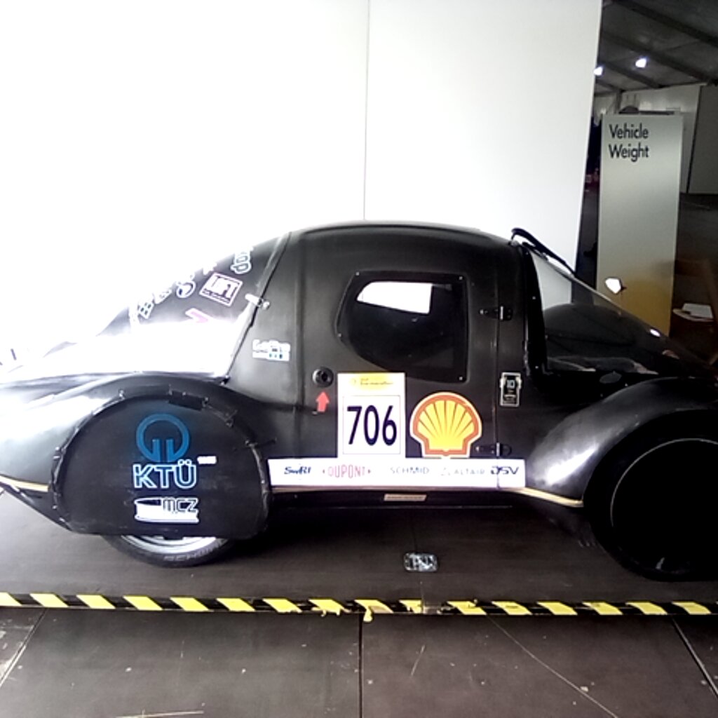 Vehicle photo
