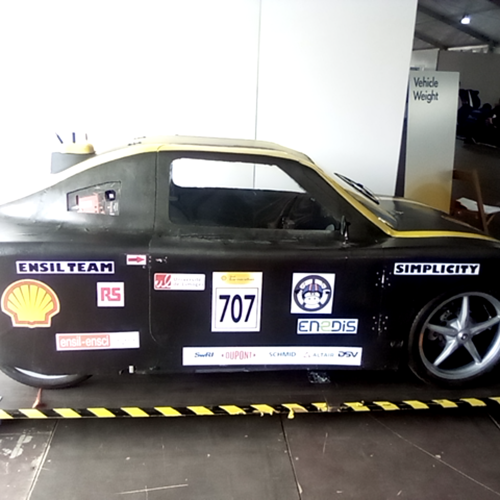 Vehicle photo