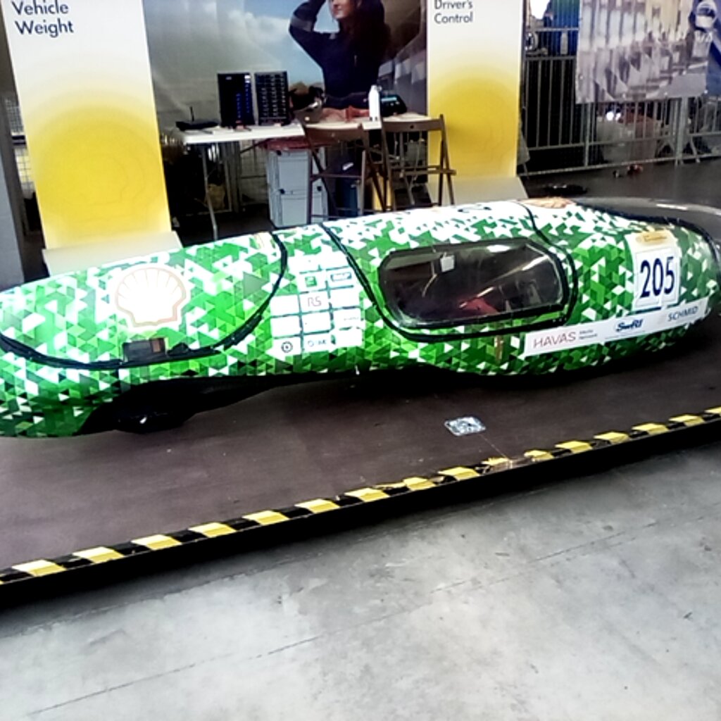 Vehicle photo