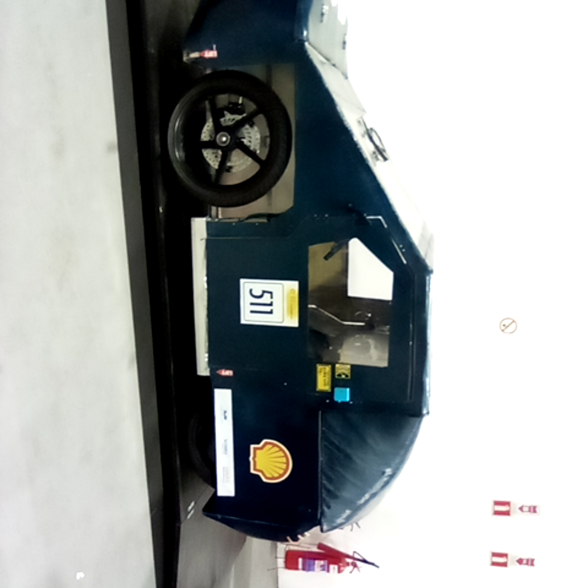 Vehicle photo