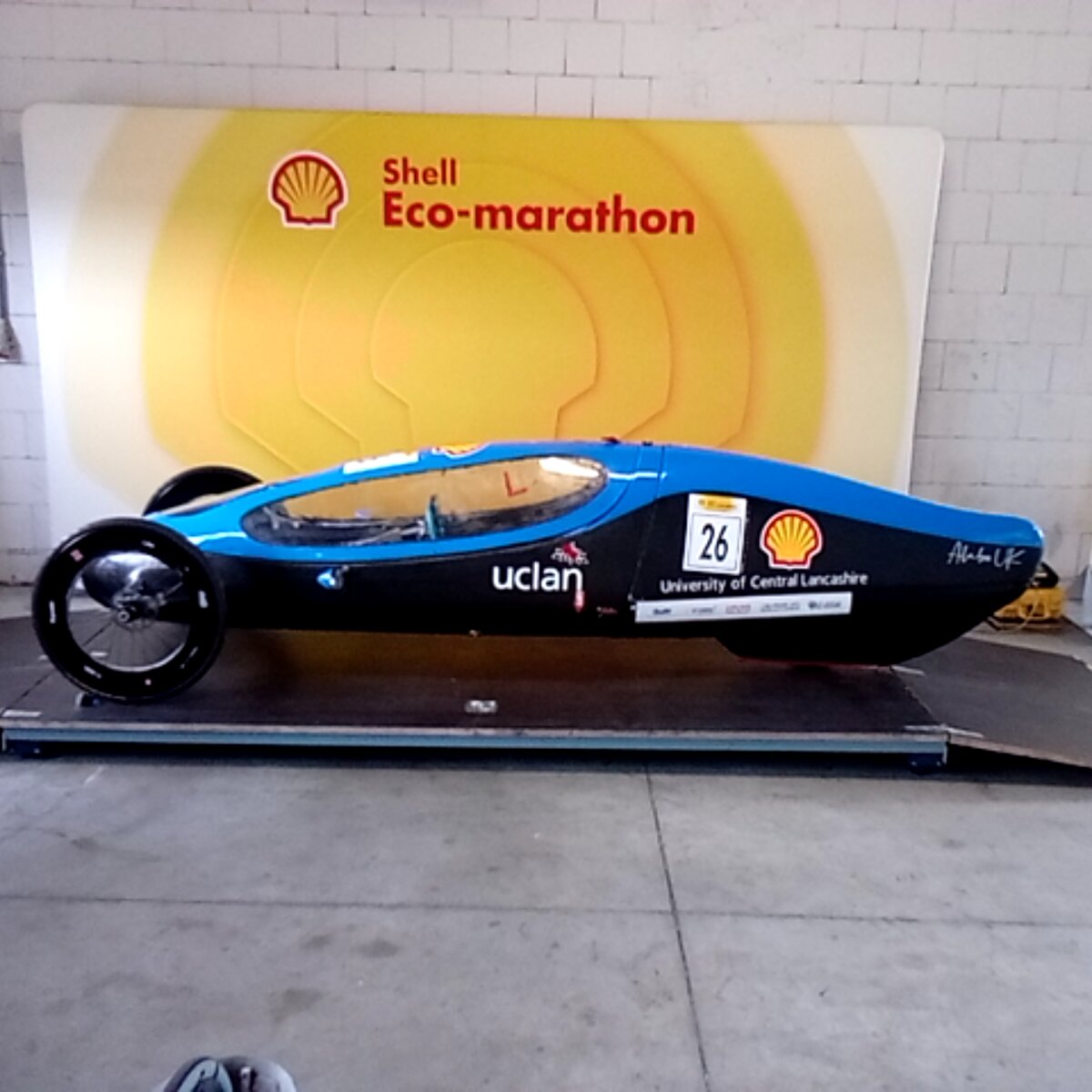 Vehicle photo