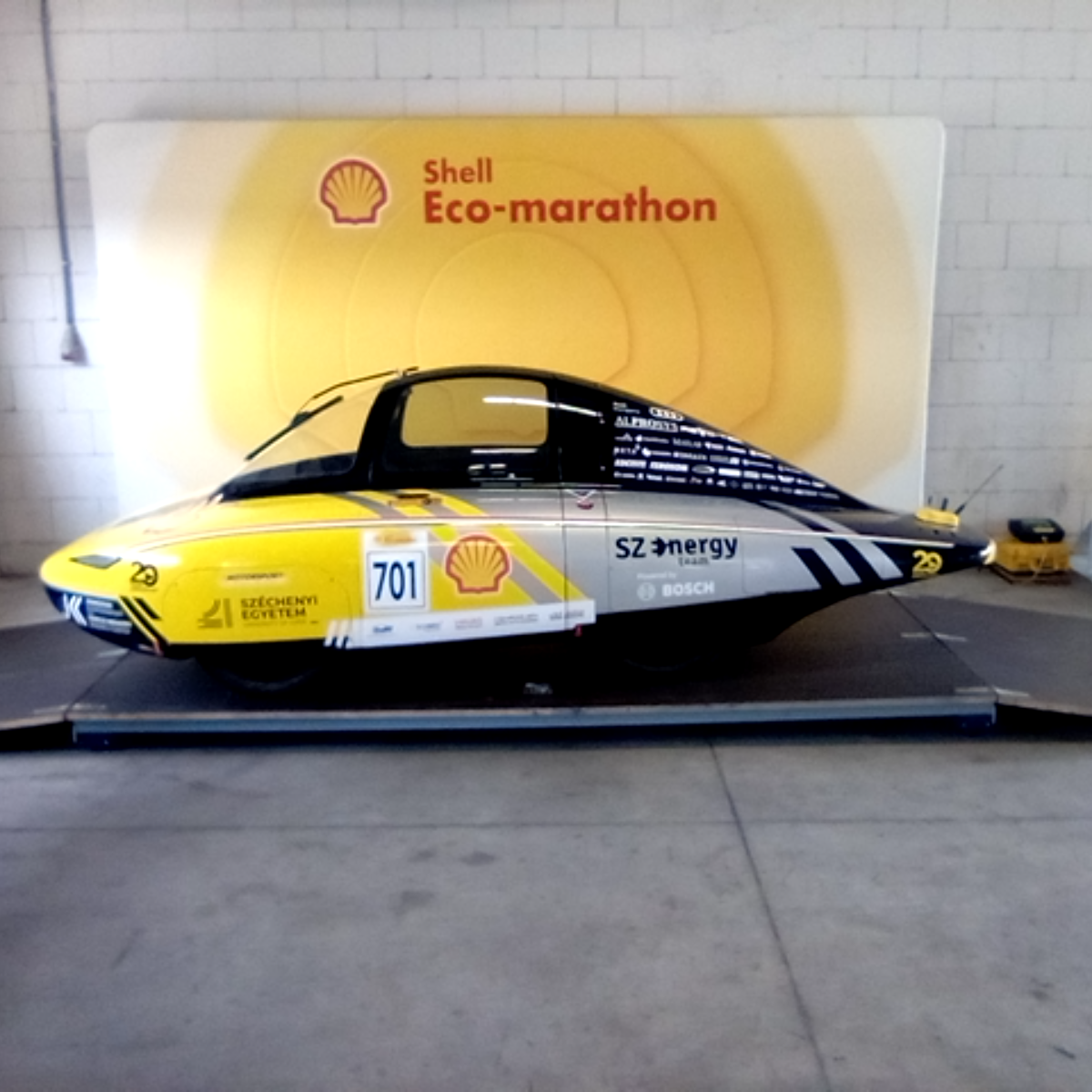Vehicle photo