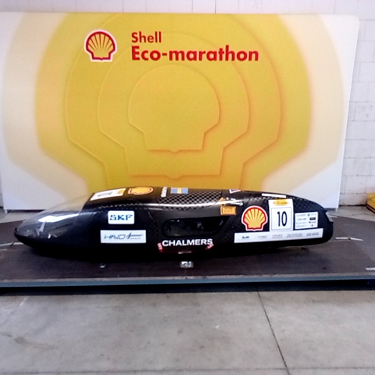 Vehicle photo