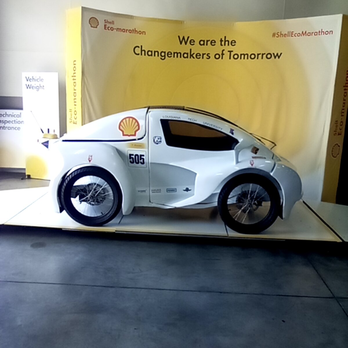 Vehicle photo