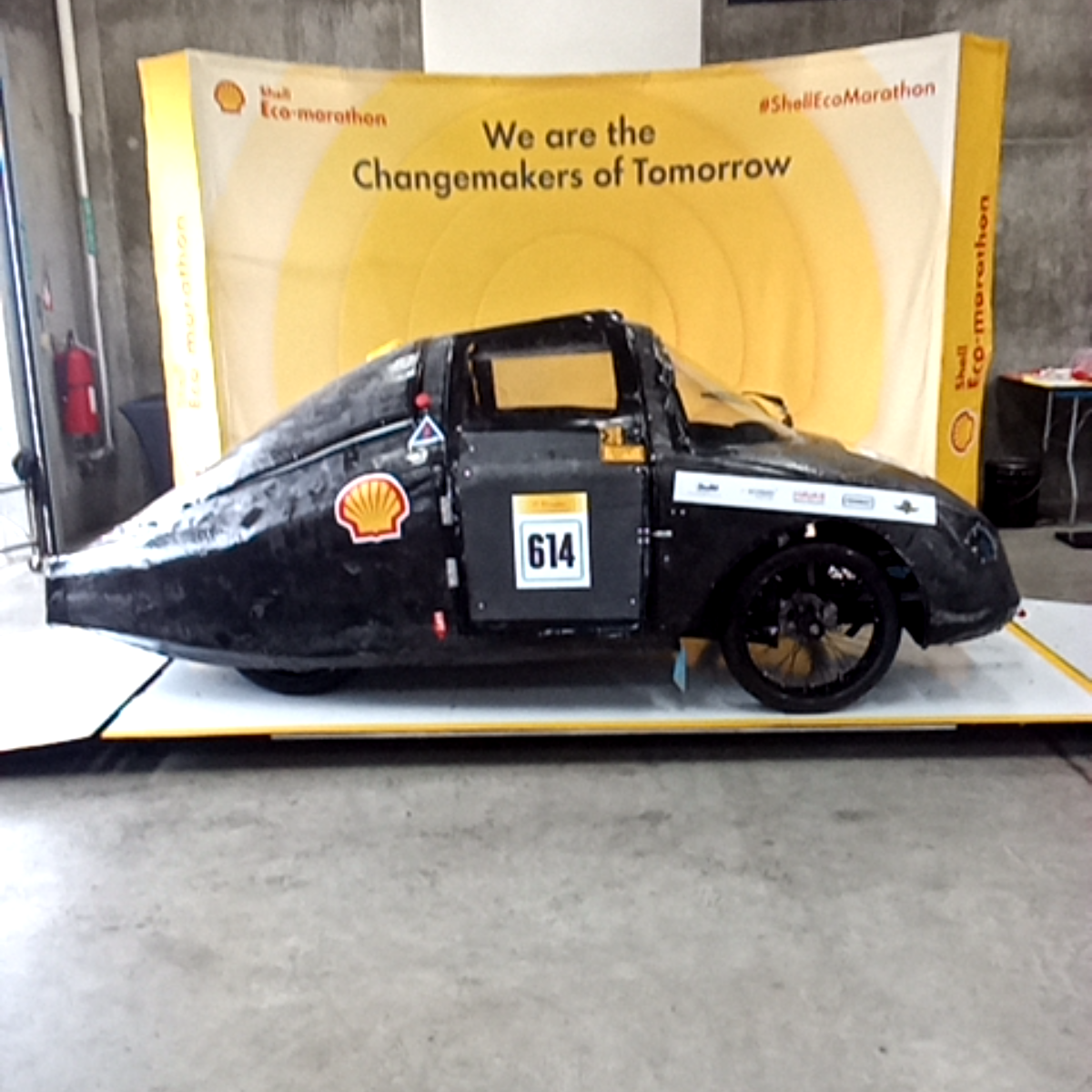 Vehicle photo