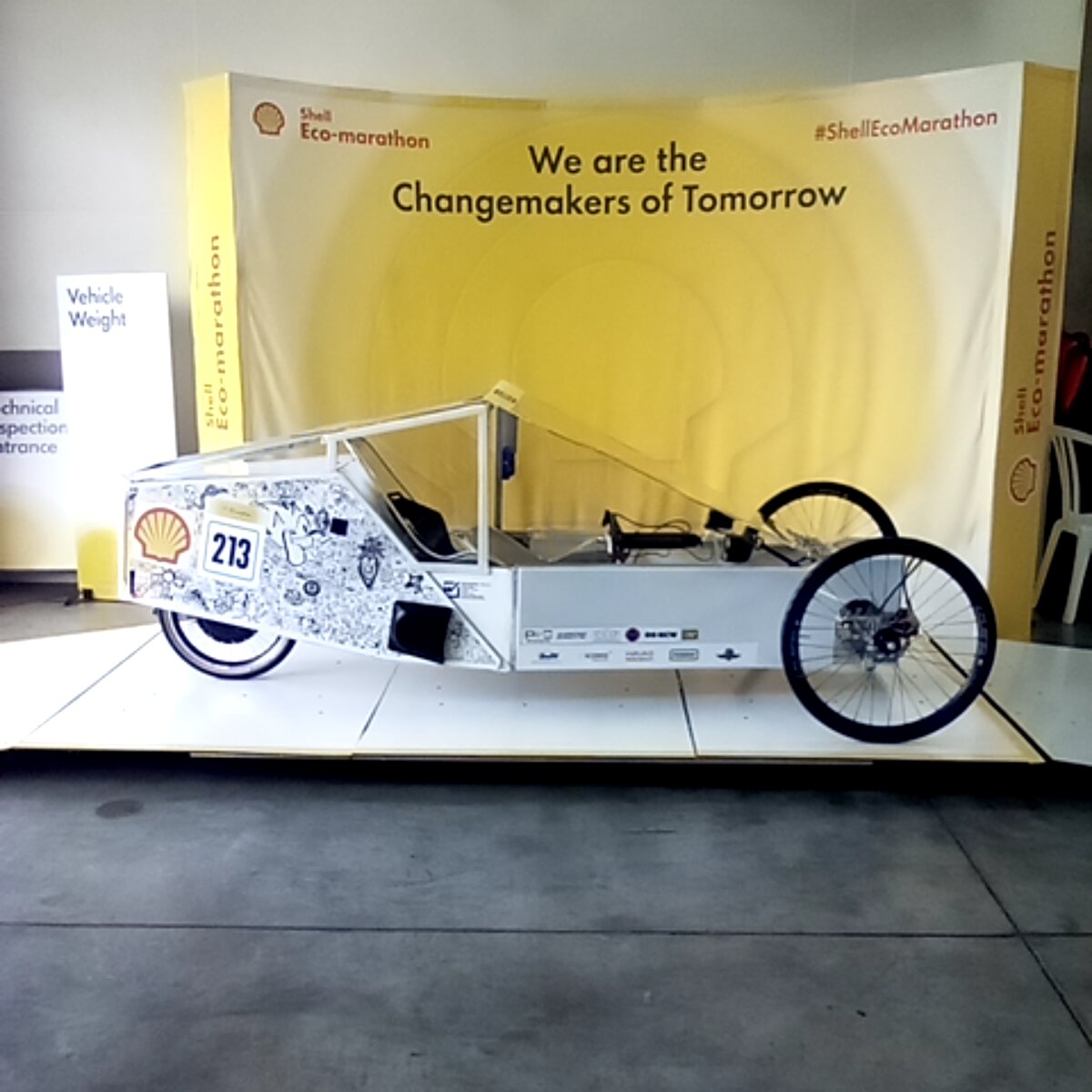 Vehicle photo
