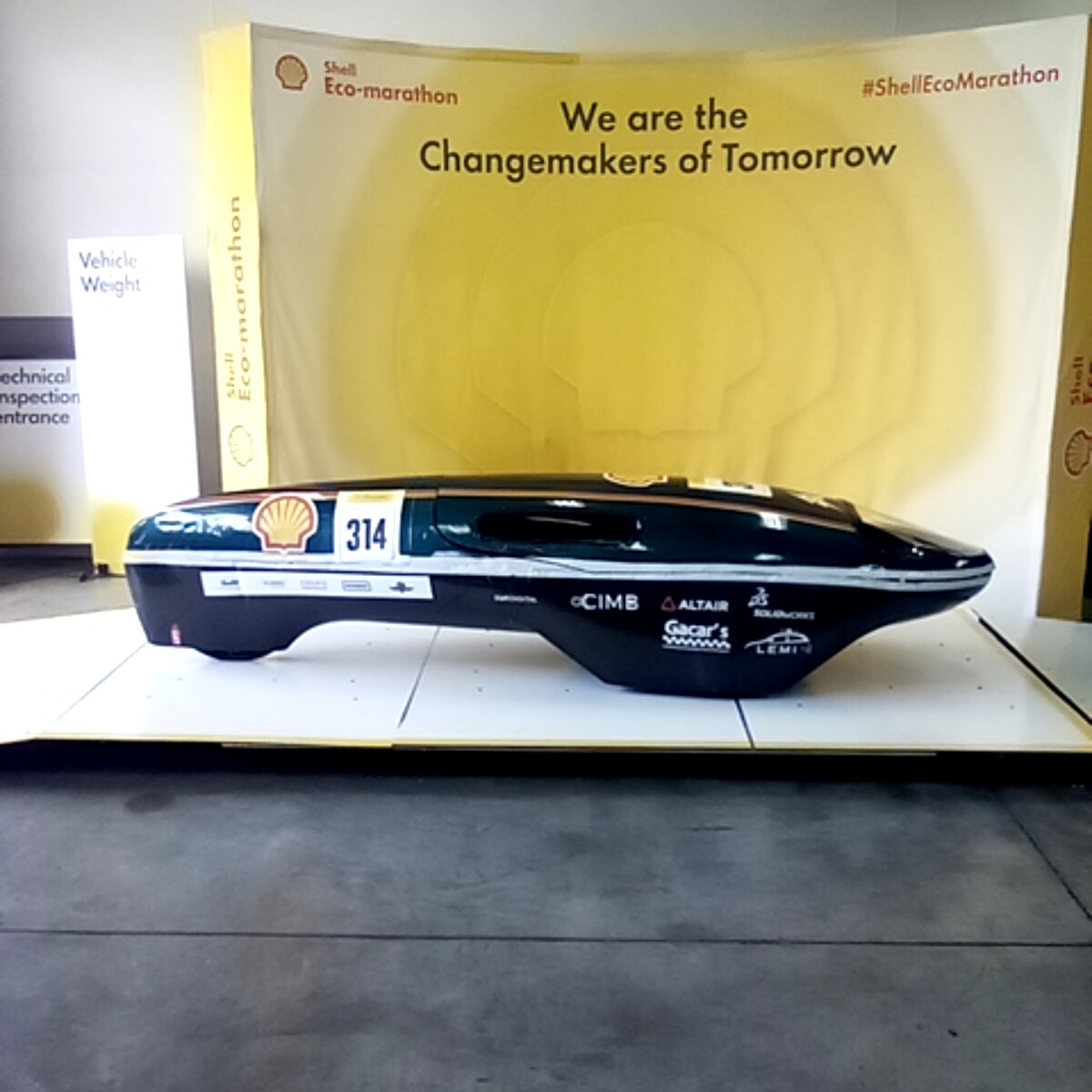 Vehicle photo