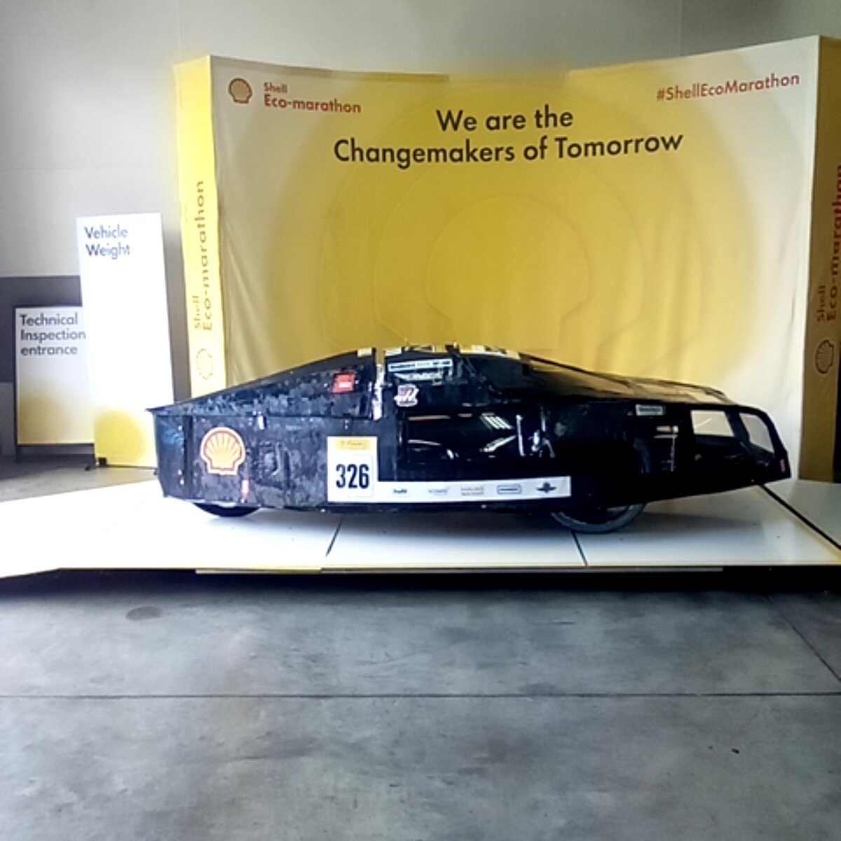 Vehicle photo