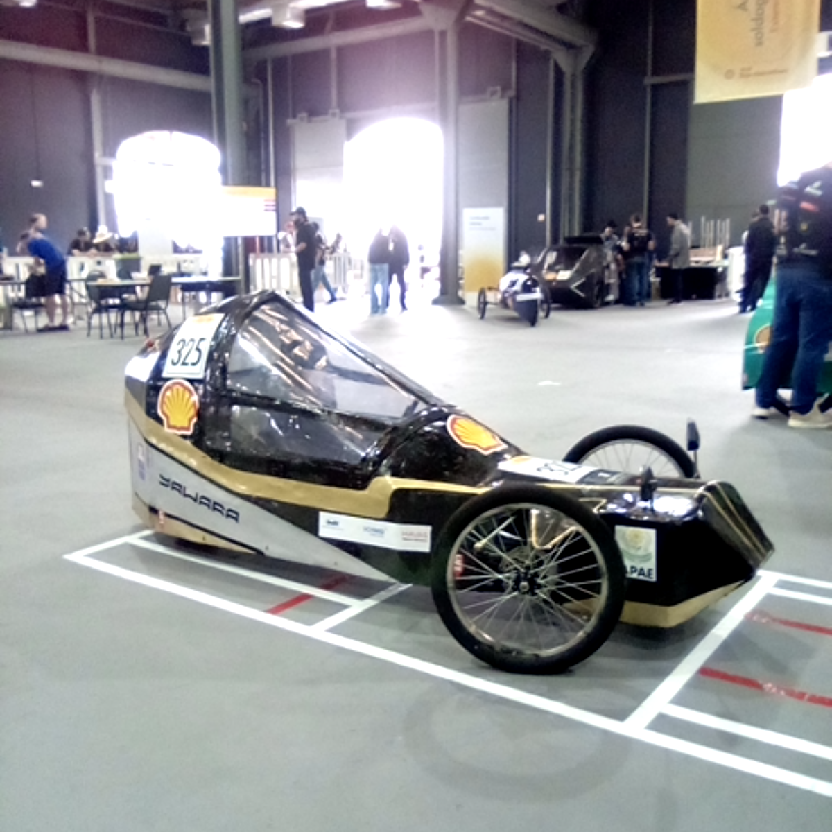 Vehicle photo