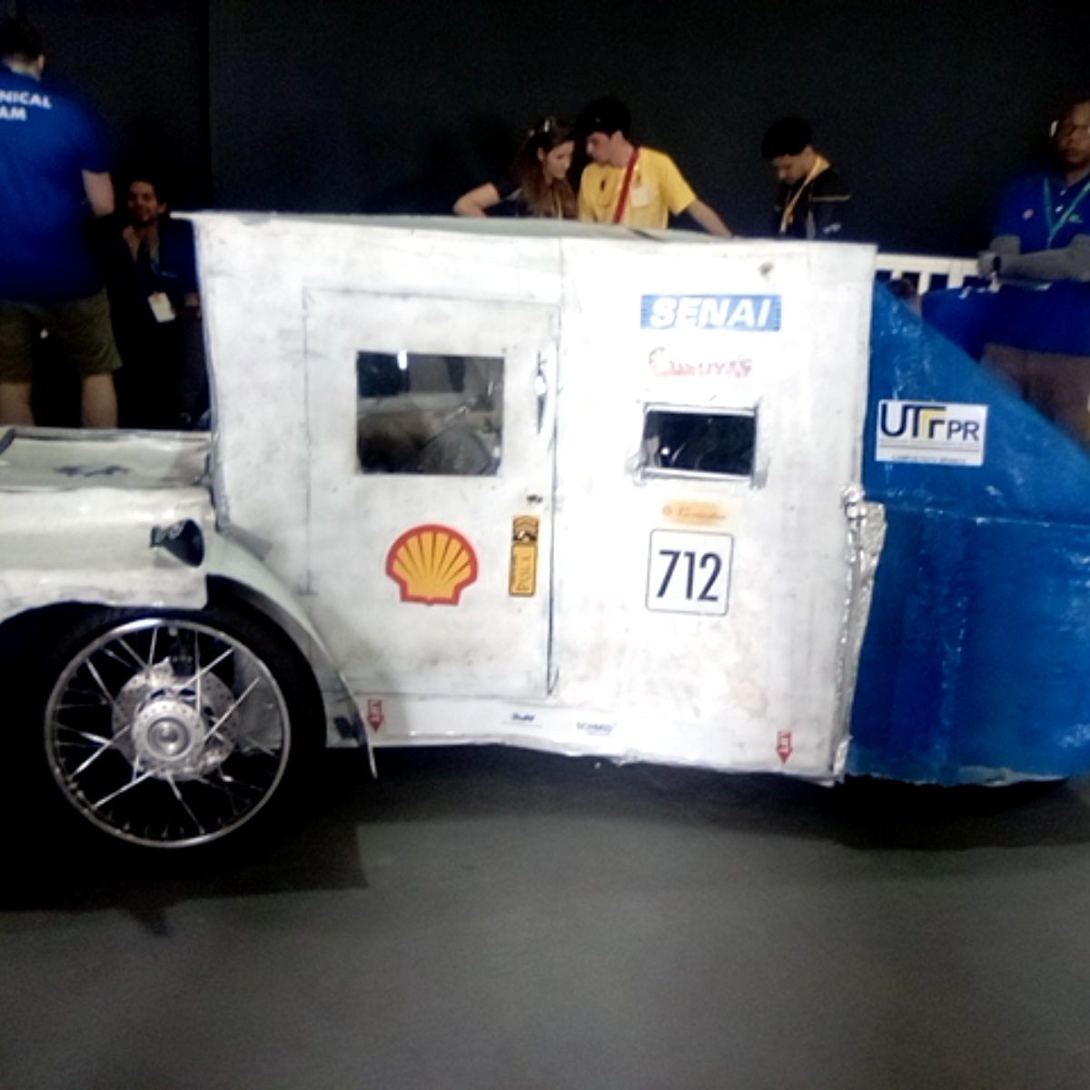 Vehicle photo