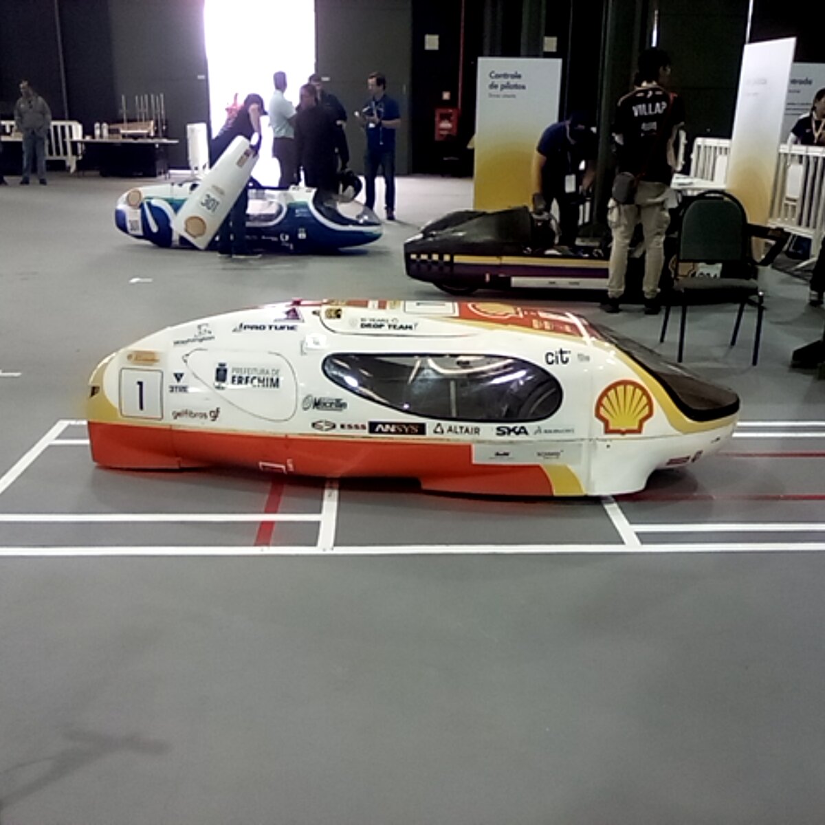 Vehicle photo