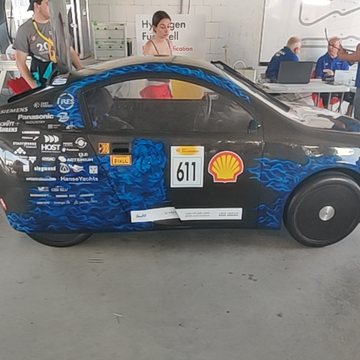 Vehicle photo