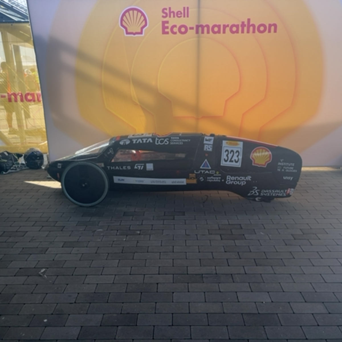 Vehicle photo