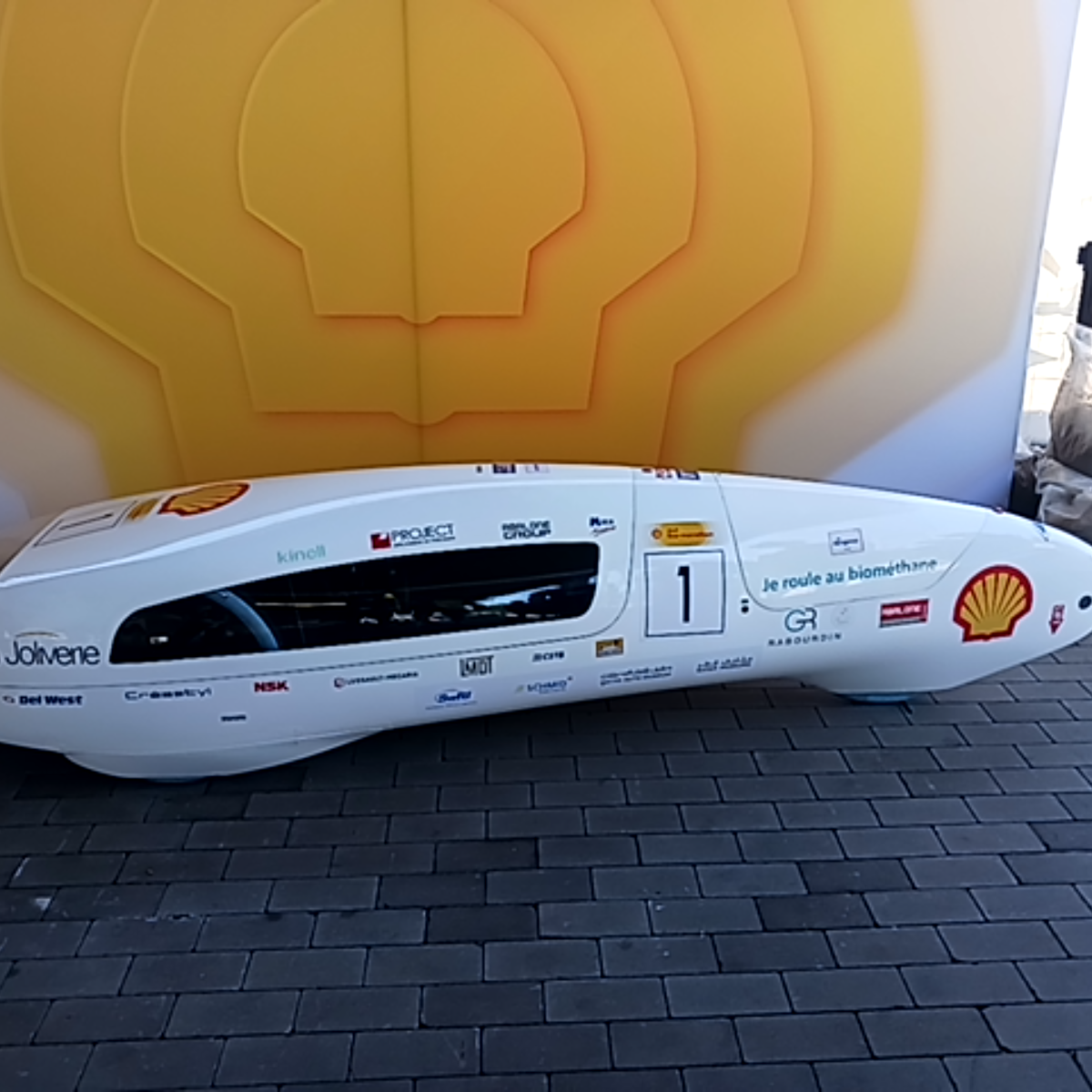 Vehicle photo