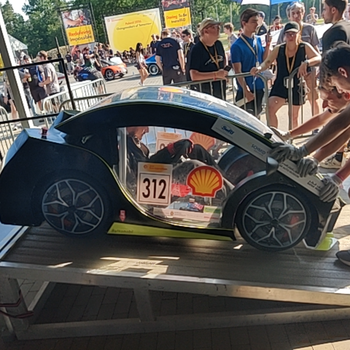 Vehicle photo