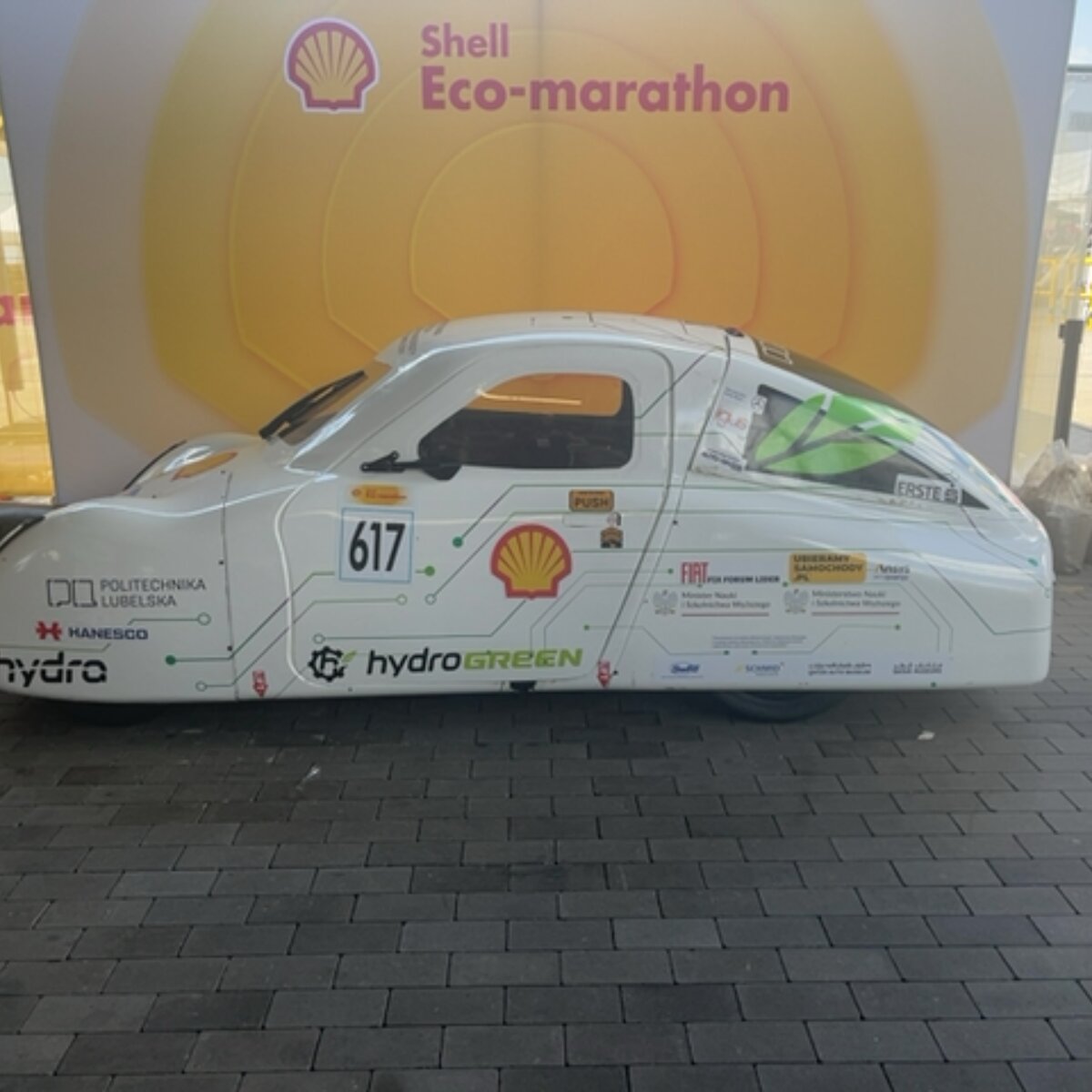 Vehicle photo