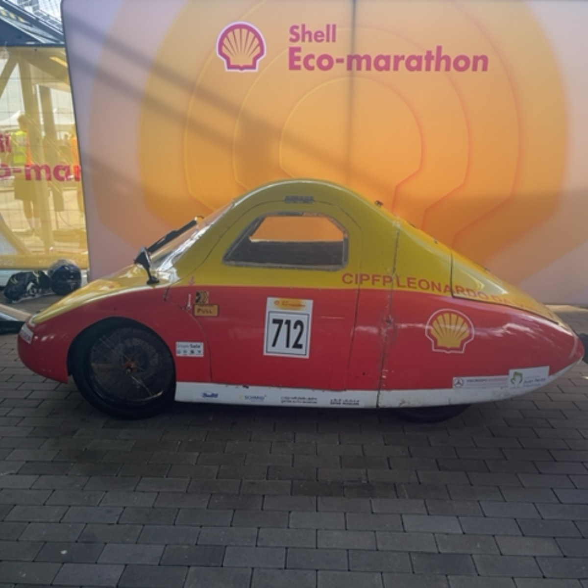 Vehicle photo