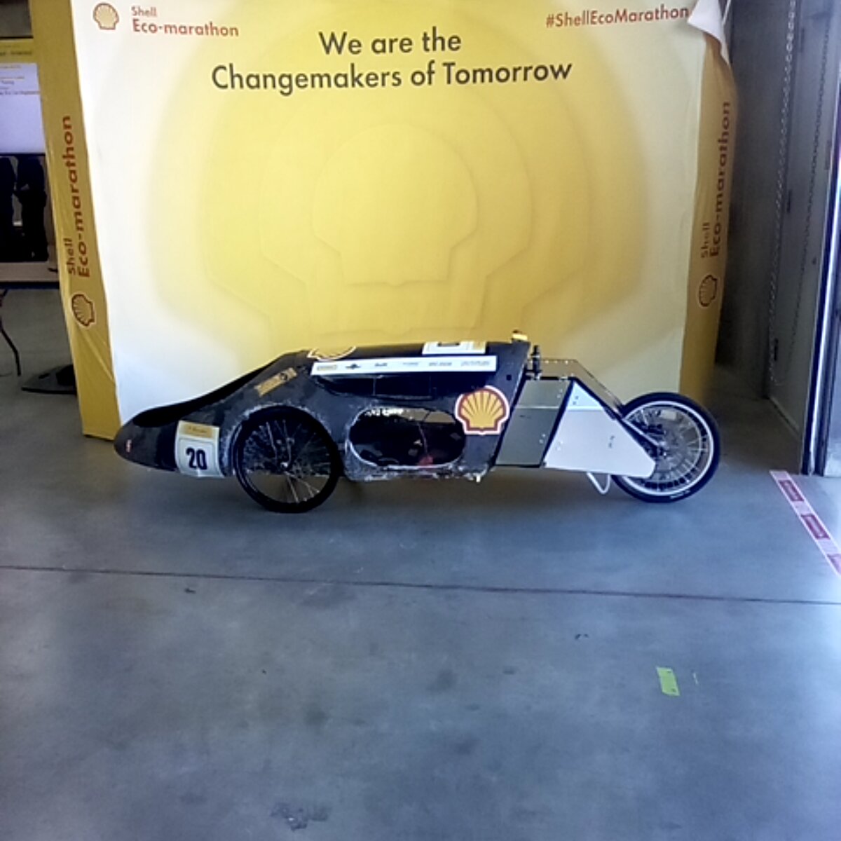 Vehicle photo